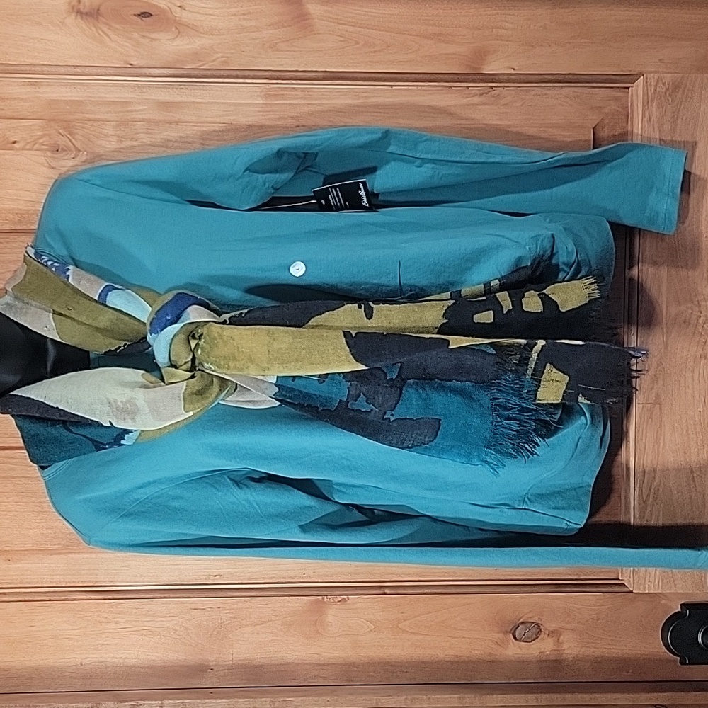 NWT Eddie Bauer Teal Cotton-Blend Top & Scarf
